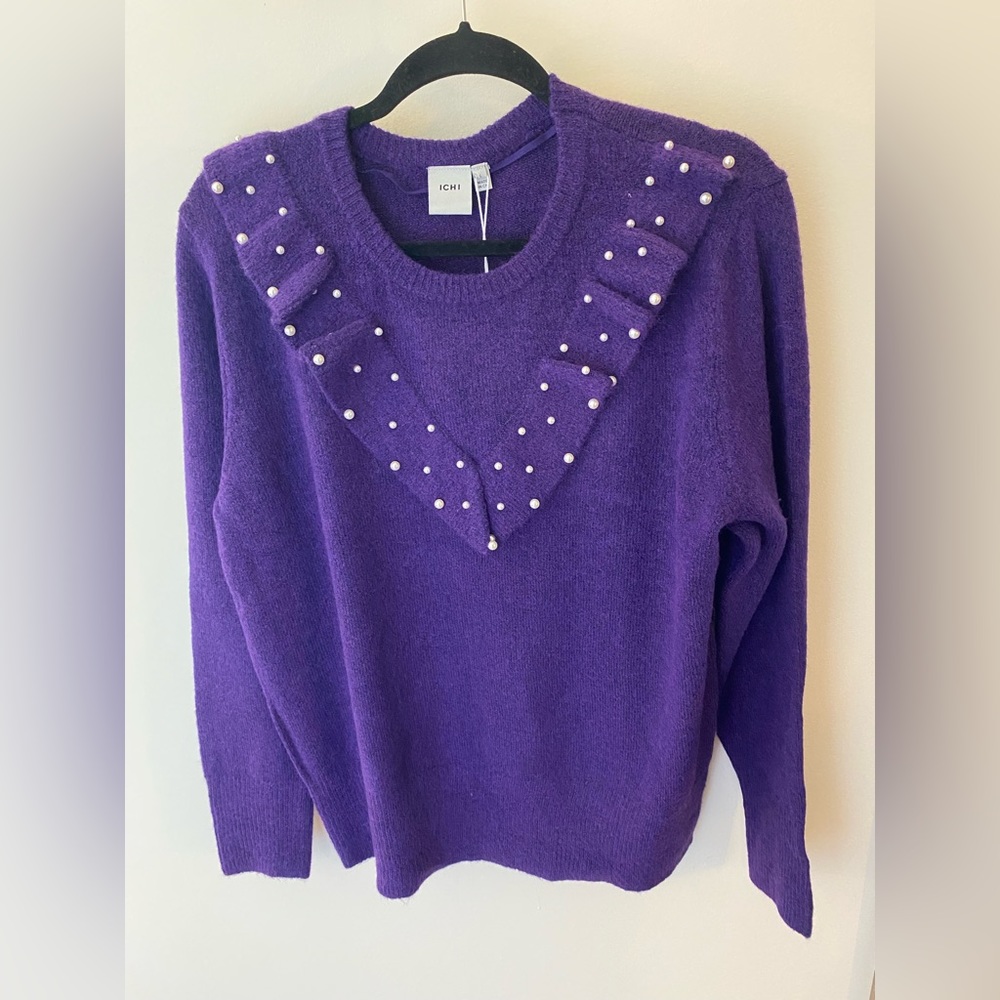 ICHI Ruffled Sweater with Pearls